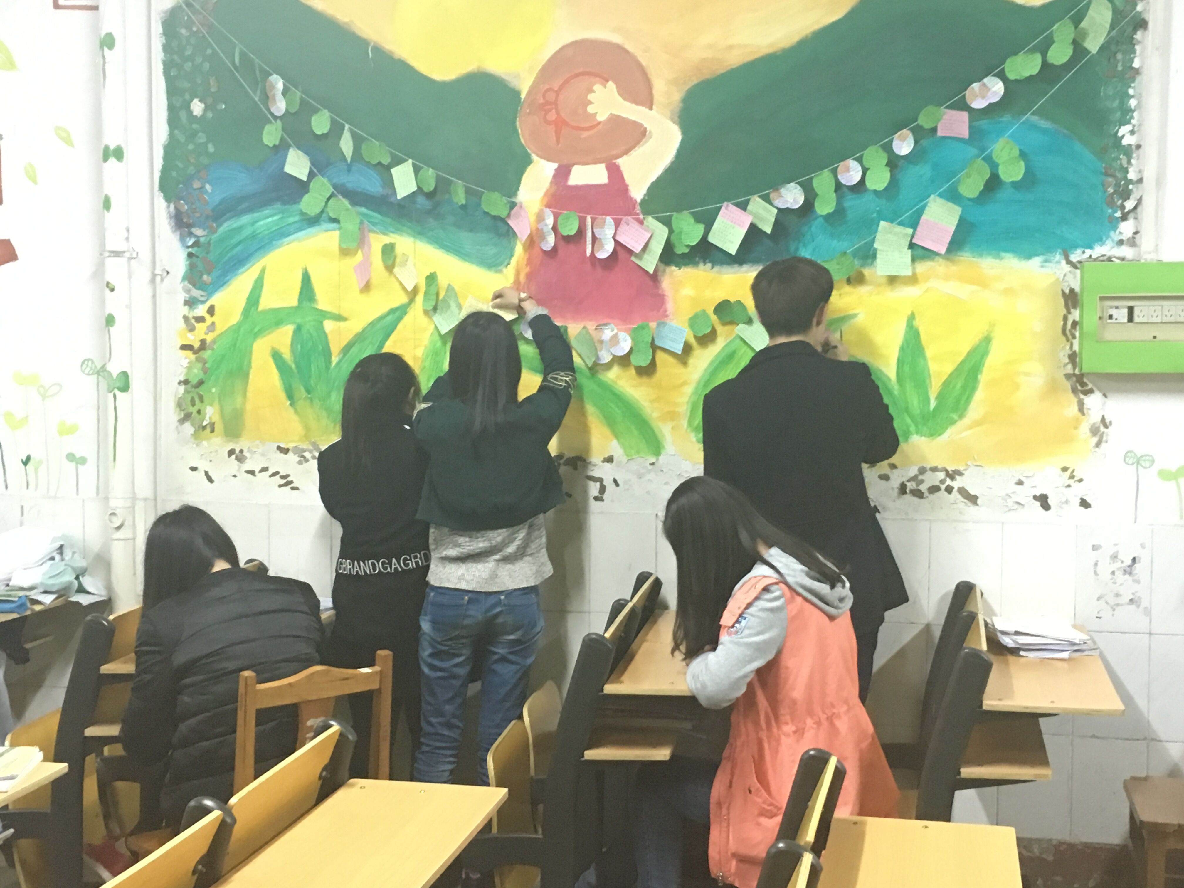 走下网络,走出宿舍,走向操场之情侣性爱视频
团总支三走系列活动照片2 走下网络,走出宿舍,走向操场之情侣性爱视频
团总支三走系列活动照片2